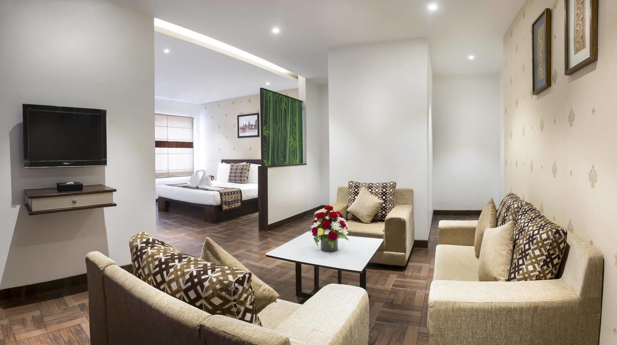 The Lotus Sameera 3* Chennai
